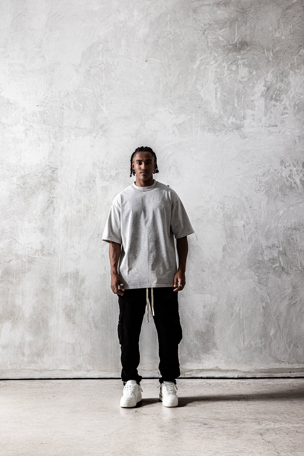 UPSIDE T                  GREY